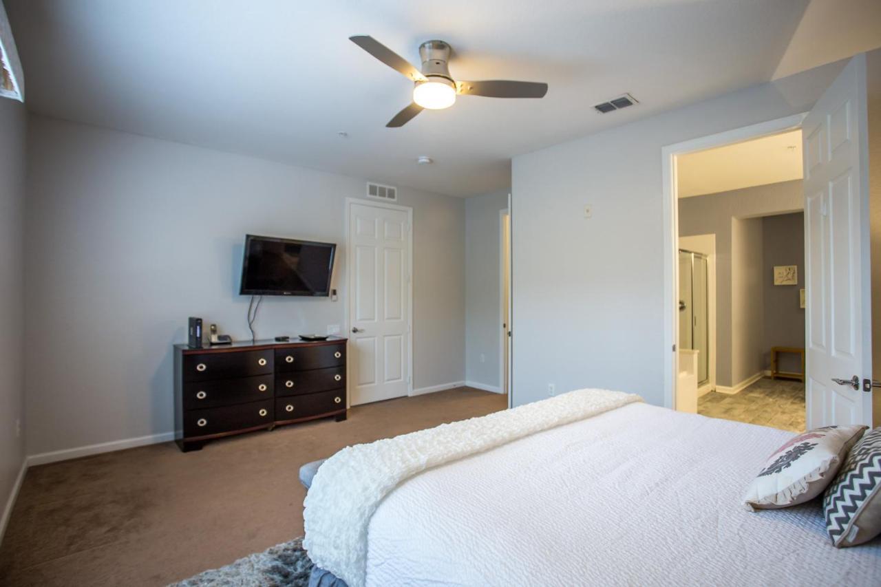 Luxury Vacation In This Gorgeous Vista Cay Condo Kissimmee Exterior photo