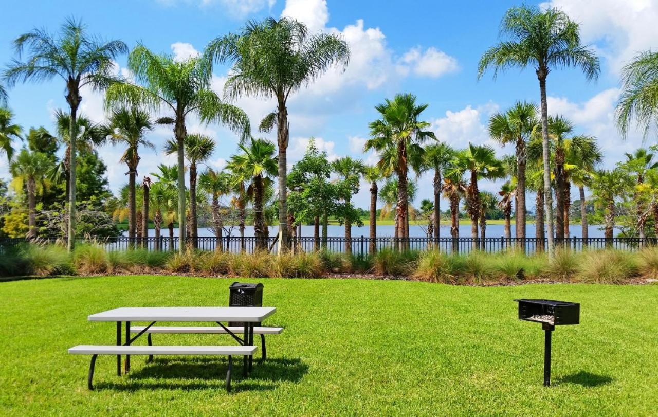 Luxury Vacation In This Gorgeous Vista Cay Condo Kissimmee Exterior photo